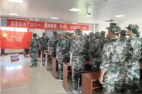 再回军营寻初心！转业退役军人重温军旅生活图片