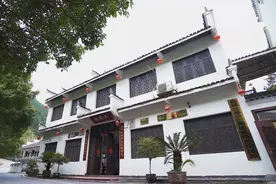 鹤城区叠翠兰亭：山水间尽享清凉夏日，这份攻略请收好图片