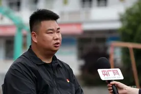 余旭：用一盏灯照亮乡村孩子们的眼睛图片