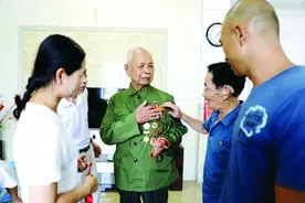 牛！漳州有个“军人世家”，祖孙三代15人从军图片