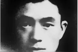 【党史故事天天读】何敬平：愿把这牢底坐穿！图片