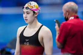 女子200米蝶泳半决赛：张雨霏总成绩第一进决赛图片