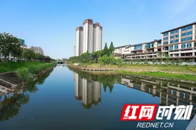 汨罗五年发展成就纪实图片