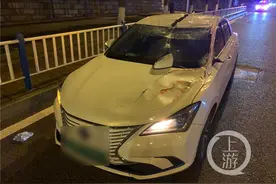 网约车司机疲劳驾驶，惊魂一刻吓哭乘客图片
