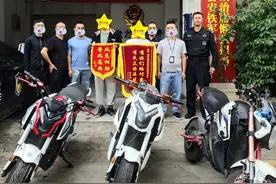 硬核！盗车贼还想逃过“追车人”的眼？没门图片