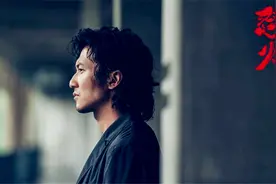 为了他，硬汉谢霆锋多次哽咽：“没了他，就像没了右手”图片