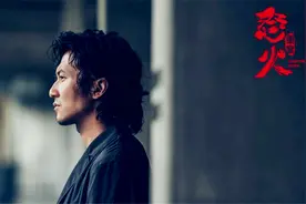 为了他，硬汉谢霆锋多次哽咽：“没了他，就像没了右手”图片