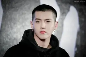 “妈宝男”的另一面图片
