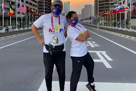 菲律宾首枚奥运会金牌背后，原来有位中国教练图片