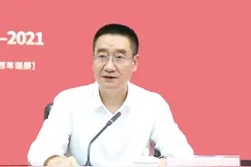 访陕西省市场监管局党组书记、局长张小宁图片