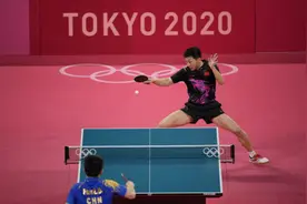包揽冠亚军！马龙夺东京奥运乒乓球男单金牌 樊振东获银牌图片
