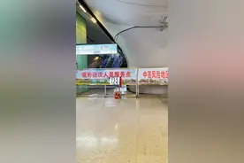 实探武汉各火车站防疫措施：中高风险区来汉旅客走专用通道主动申报图片