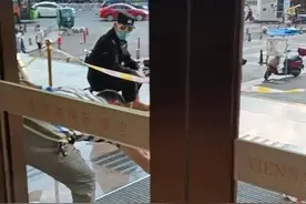 张家界确诊5人来自同一旅行社，1名导游4名内勤，首例曾情绪崩溃图片