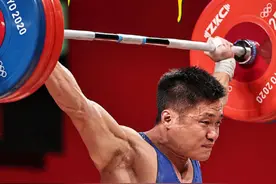 战无不胜！中国男子举重队赢得所有参赛项目金牌图片