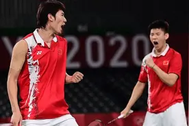 李俊慧刘雨辰获得银牌，中国羽毛球男双憾失三连冠图片