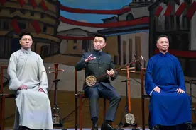 让评弹“老听客”陈云“唱一段”，中篇评弹《战·无硝烟》上演图片