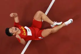 9秒83！亚洲纪录！历史第一人！苏炳添闯入男子百米决赛图片