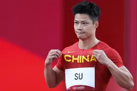 9秒83！刷新亚洲纪录！苏炳添闯入奥运会男子100米决赛图片