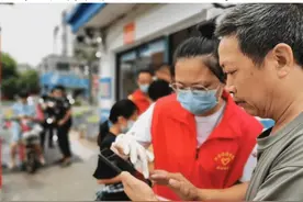 无锡万名青年志愿者奔赴一线增援社区防疫图片