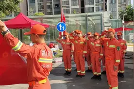 长沙消防援豫抗洪风采③ | 风雨摆渡人 最美逆行者——特勤尖兵一直在路上图片