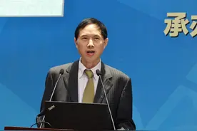 周强武：新开发银行扩员首批新成员呼之欲出图片