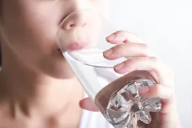 糖尿病患者可以多喝水吗?视频封面