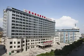 「“七一”特刊」玉林市中医医院：党建领航，擘画国医事业高质量发展新蓝图图片