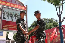 熄灯号 | 我的班长爱“找茬”图片