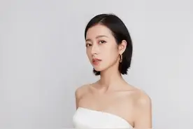 周雨彤：爸爸看《他乡》脑补很多我可能遇到的困难，哭得老伤心了图片