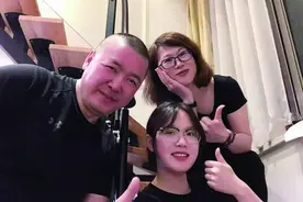 汤慕涵：从长春游出来的“飞鱼”图片