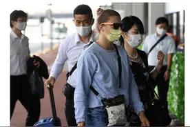 外媒：白俄运动员抵达日本成田机场，将飞往波兰图片