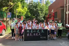 暑期生活｜宝山6.2万“小先生”出动，还带动爸妈参与社区治理图片