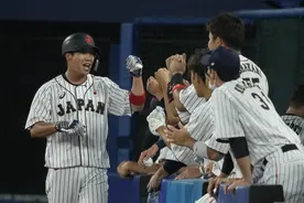 棒球——日本队晋级决赛图片