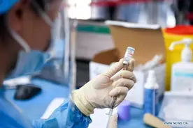 新冠疫苗能保护多久？要不要打加强针？这篇全都说明白了……图片