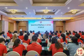 与祖国共进 与时代同行图片