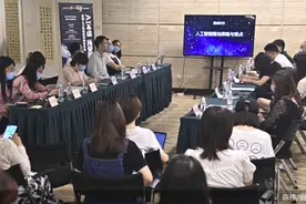 《AI应用场景报告》出炉：五大维度9000字长文，深度拆解人工智能是与非图片