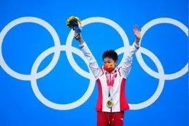 14岁天才少女全红婵夺金后：吃点好吃的，辣条图片