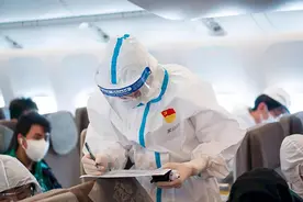 入境旅客下飞机到完成检疫仅80分钟，看上海海关如何操作图片