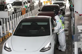 不漏一车不漏一人，北京54个进京检查站5千余警力防疫“进京”图片