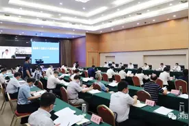 王瑞主持召开县政府十七届五十八次常务会议图片