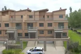 男子花190万买房，住了2个月后被告知要再付70万，开发商：没表述清楚图片