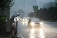 重庆将迎来一次强降雨过程，最大降雨成因是什么？雨落在哪里？视频封面