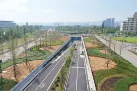 成都首条湖底下穿隧道全面完工图片