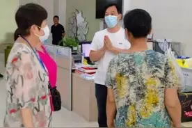 “在医院清醒后，一看手机有100多个未接来电”，社区网格员劳累晕倒，休息一天主动上岗图片