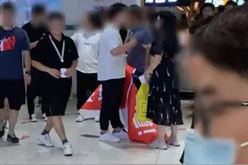 阿里女员工自曝被领导性侵！张勇凌晨称气愤羞愧，济南华联警方齐回应，淘鲜达被推上风口浪尖图片