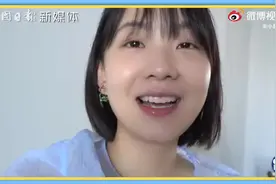 跟拍快递员一天，他说：最困难的时候，我刷了媳妇的卡图片