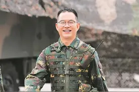 这位来自云南的火箭军“硬核旅长”有多牛？图片