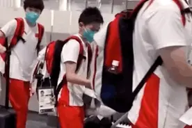 全红婵回国后的画风，这也太可爱了吧图片