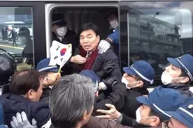 韩媒爆料：韩国情报机关与日本极右团体进行“不正当交易”图片