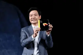 雷军被训一小时背后，是手机行业与投资人“相爱相杀”的编年史图片